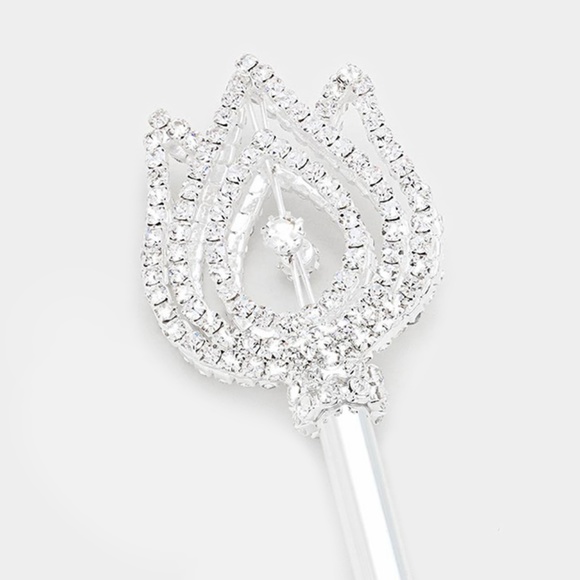 Accessories - Silver Flower Tulip Pendant Crystal Scepter